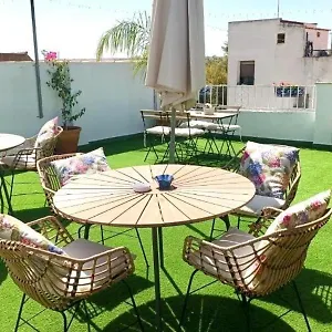 https://la-esencia-de-ngela.es-andalucia.com
